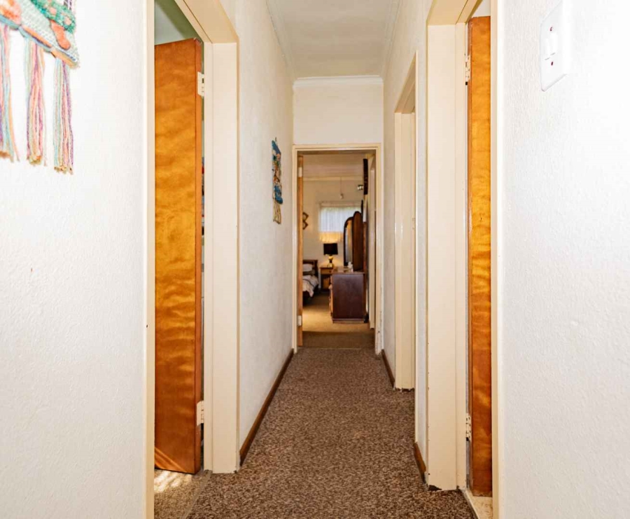 4 Bedroom Property for Sale in Oostersee Western Cape